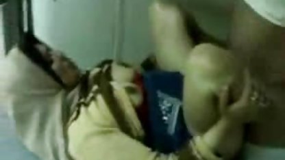 سامان بازی, مهبل, نوجوان, همسایه, گیر افتاد دانلود فیلم های ایرانی سکسی