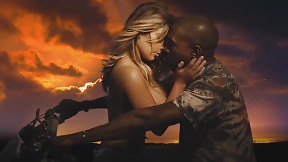 44 وابسته به عشق شهوانی, کلیپ دانلود فیلم سکسی ایرانی شهوانی